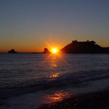 Apartamento En La Playa Con Vistas De Ensueno อัลมูเญการ์ ภายนอก รูปภาพ